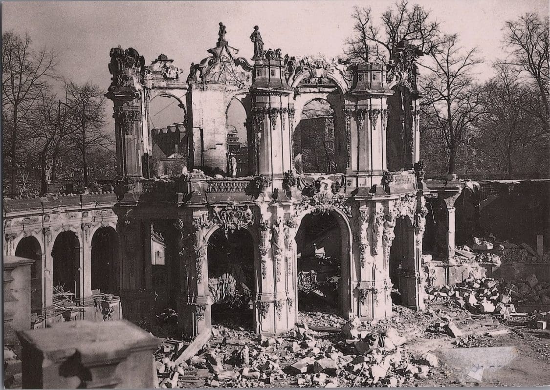 WW2 Aerial Bombings in Dresden: World in Ruins