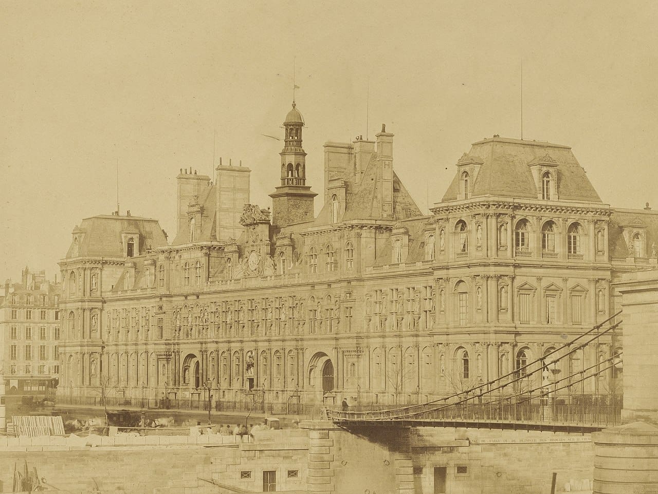 Bisson Freres Hotel de Ville Paris 1859