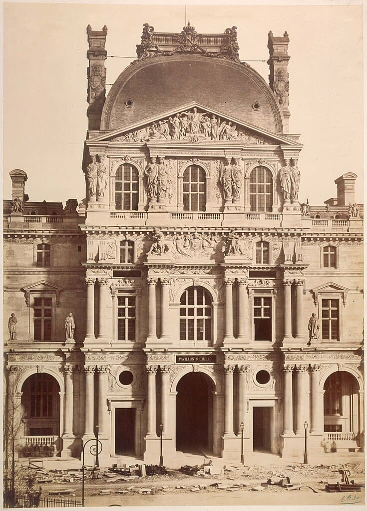 Pavillon Richelieu de face palais de Louvre 1er arrondissement Paris PH23842